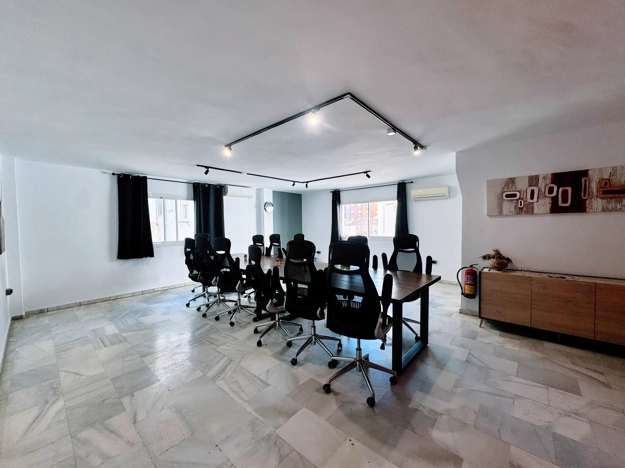 Training Room — 4th Floor — photo 2