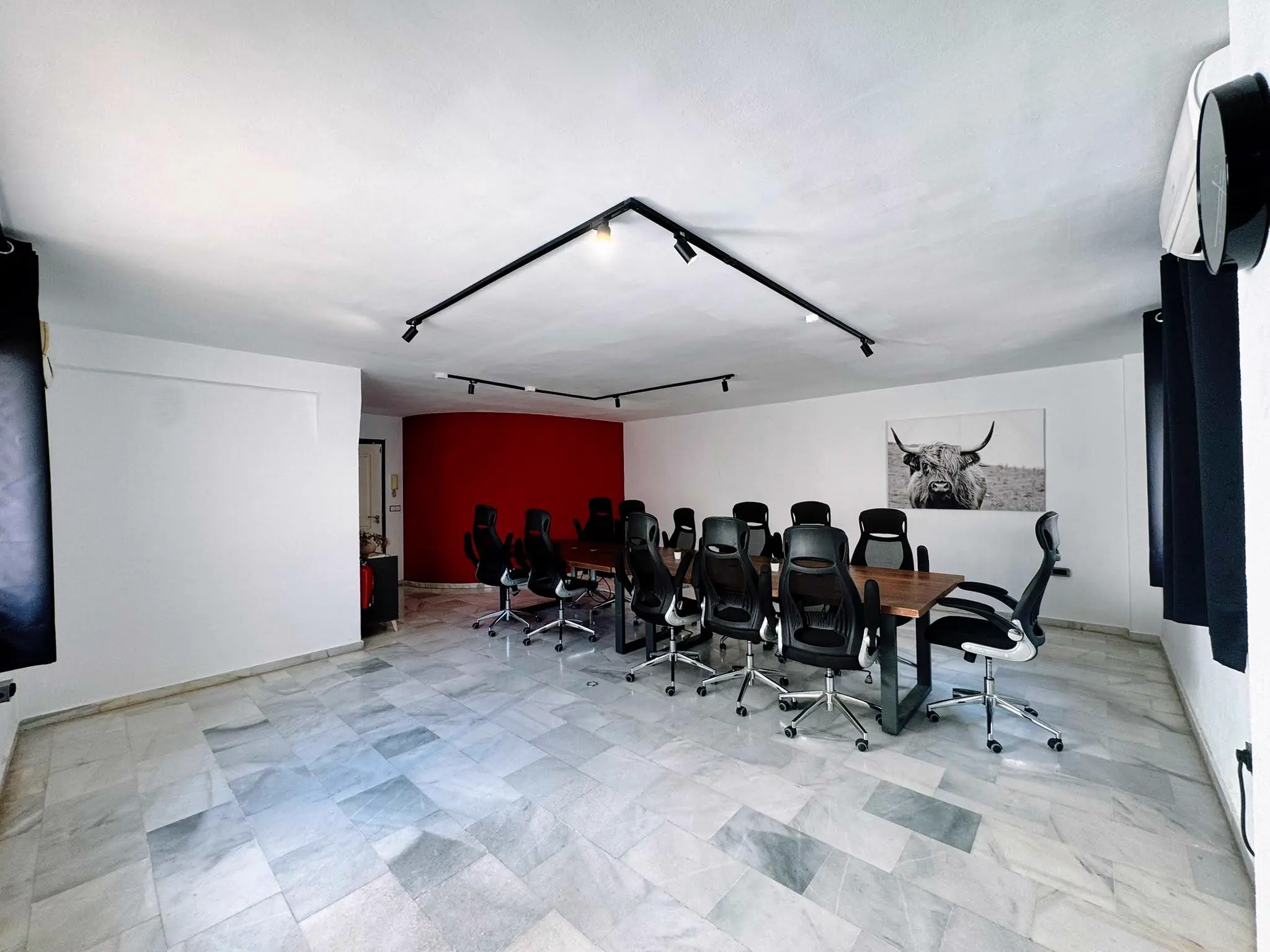 Training Room — 4th Floor — photo 3