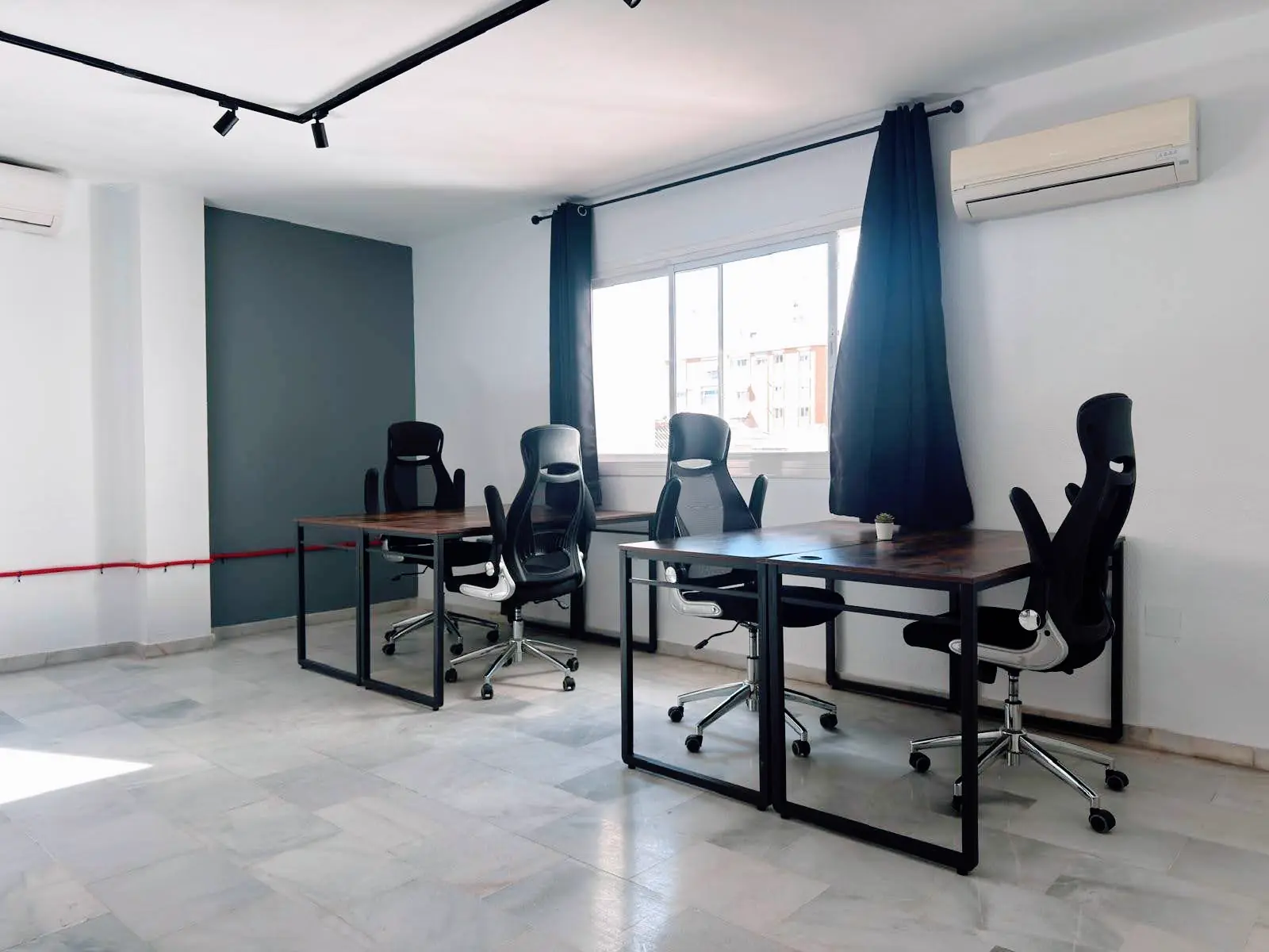 Training Room — 4th Floor — photo 5