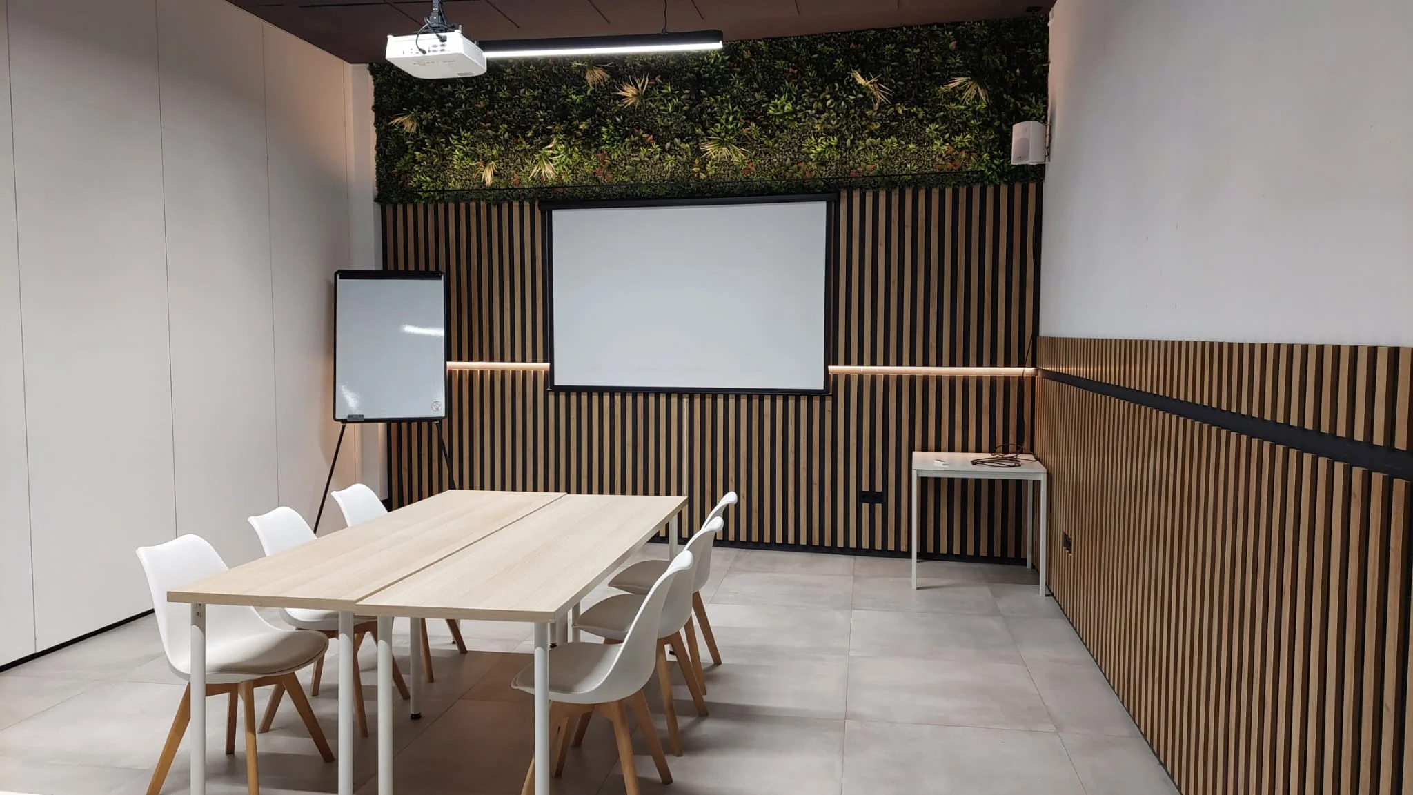 Quarter Conference Room — photo 4